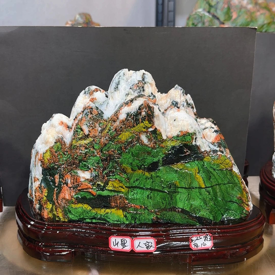 街***然青海七彩石石头摆件
