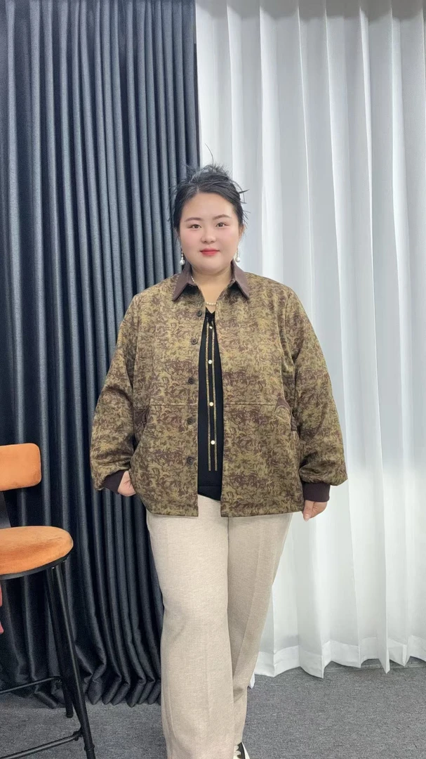 100-240斤特大码加肥加大口袋夹克翻领春秋长中老年胖妈妈女外套