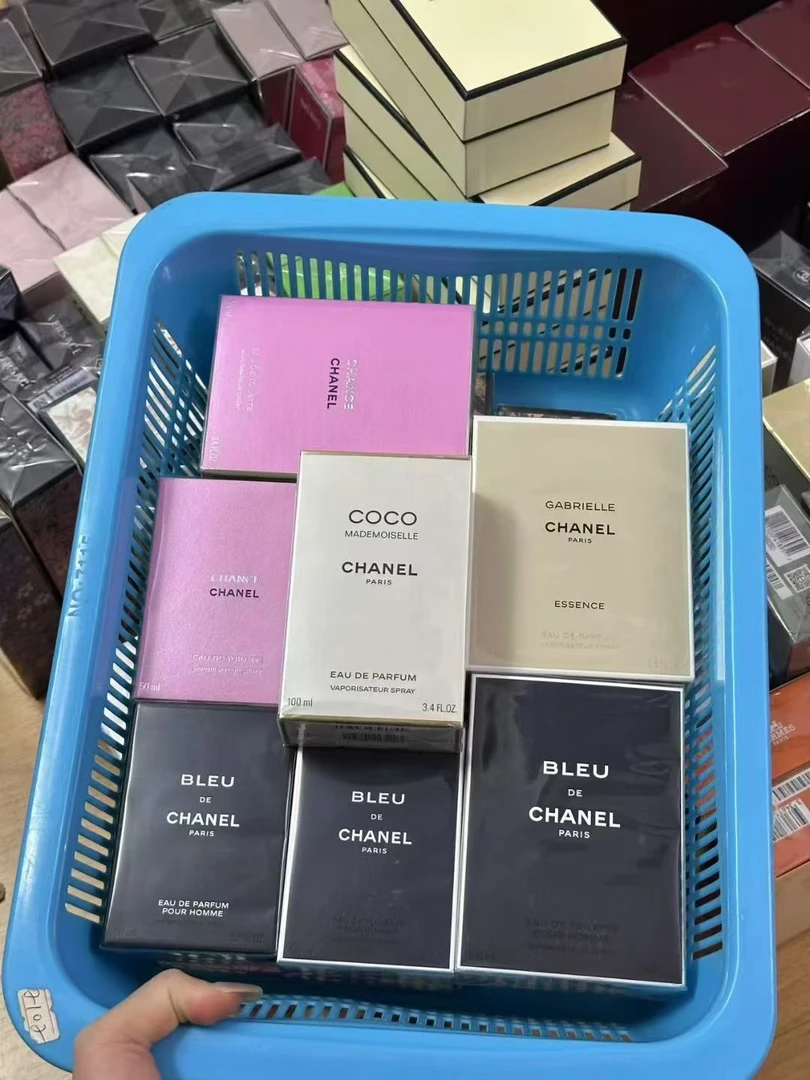 祖国版香水~各品牌齐全~对版对味~批发零售~厂家优势~欢迎试香