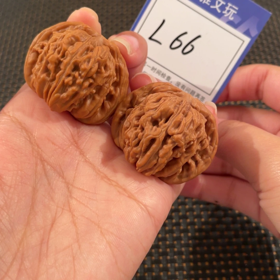 文玩核桃把件L66 四座楼 41