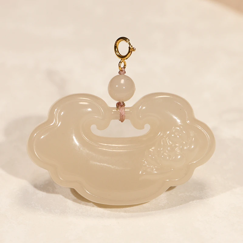 【叶叶珠宝】730 和田玉藕粉如意锁（大号）+18k金 41.7*24*12mm