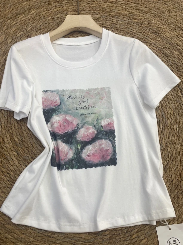 短袖印花圆领蝴蝶绣花女士T恤常规短款春日慢人风