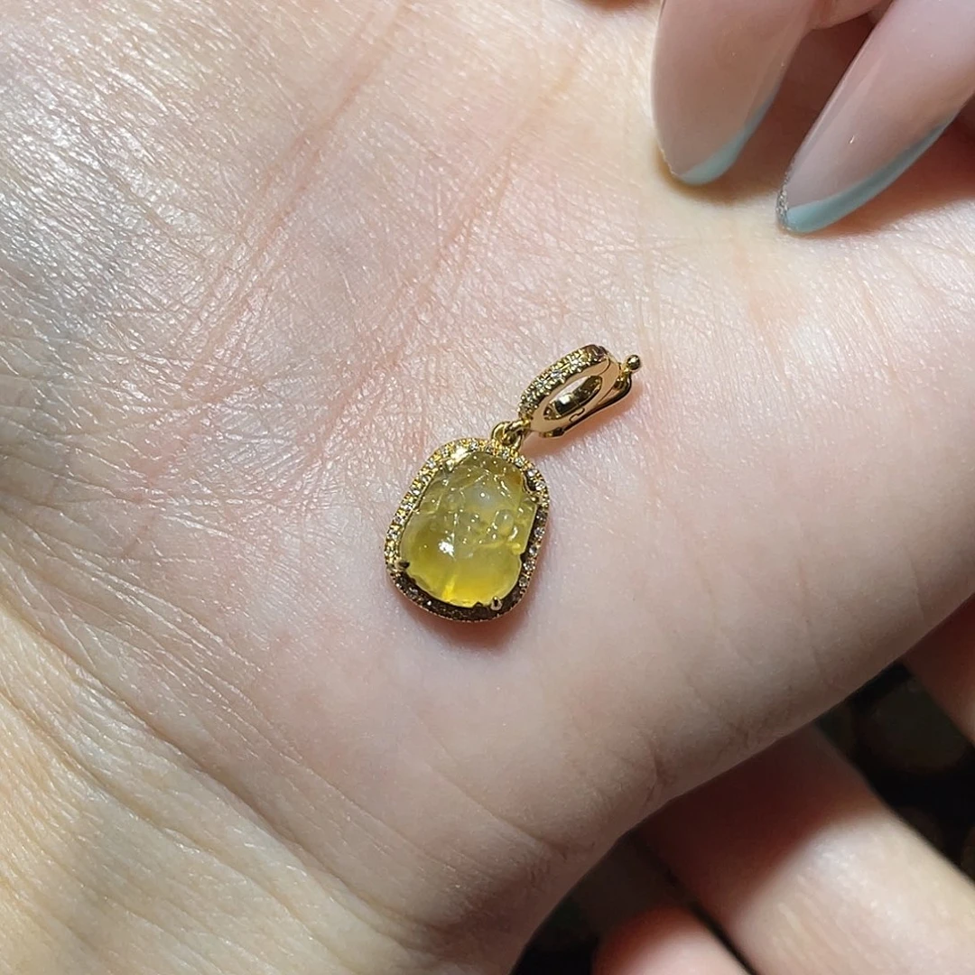 吊坠(不含链)18K金镶嵌翡翠