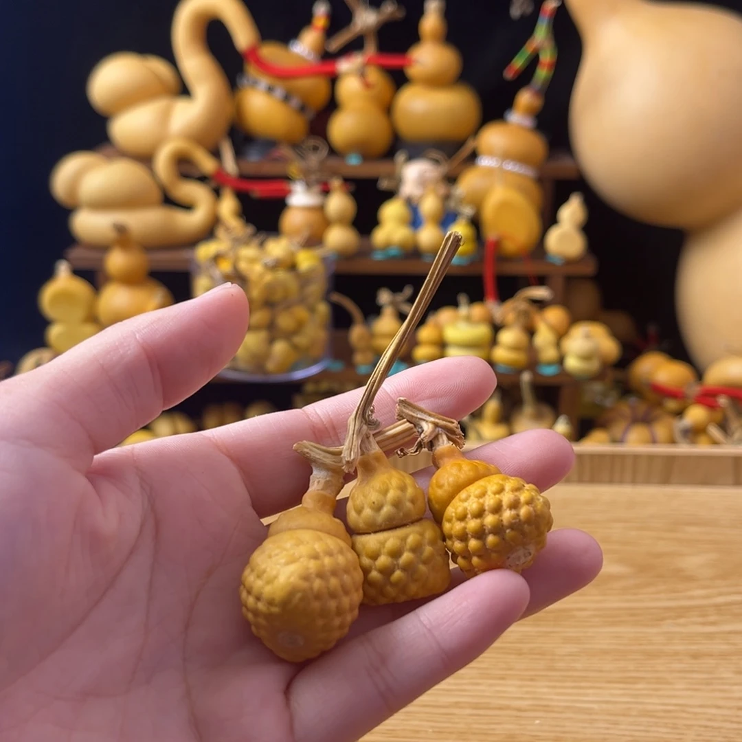 ?****?三颗微瑕菠萝包单品