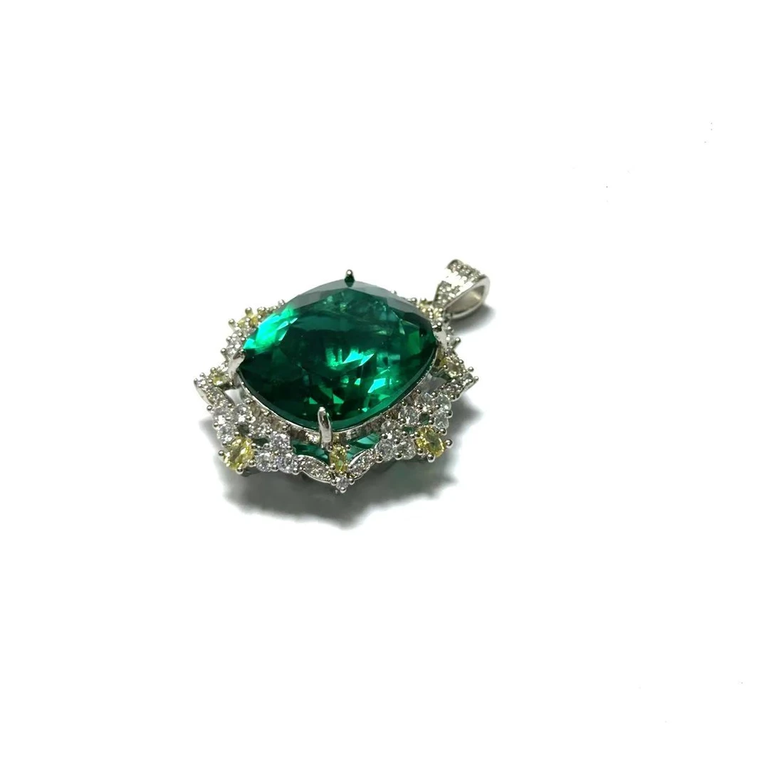 NP025时尚饰品吊坠 尺寸25*20mm