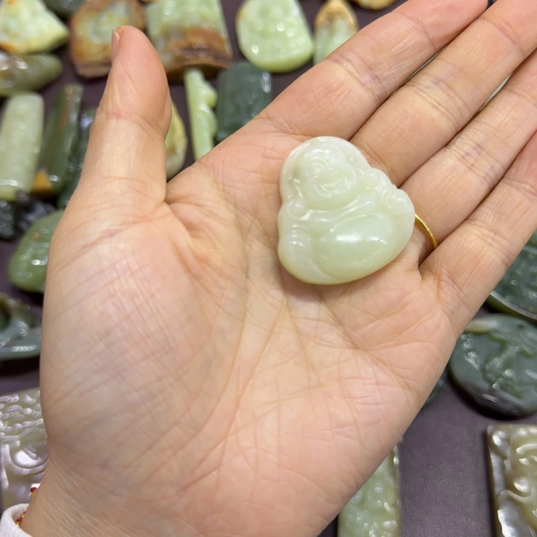 岫岩河磨玉（透闪石质玉）未镶嵌颈饰