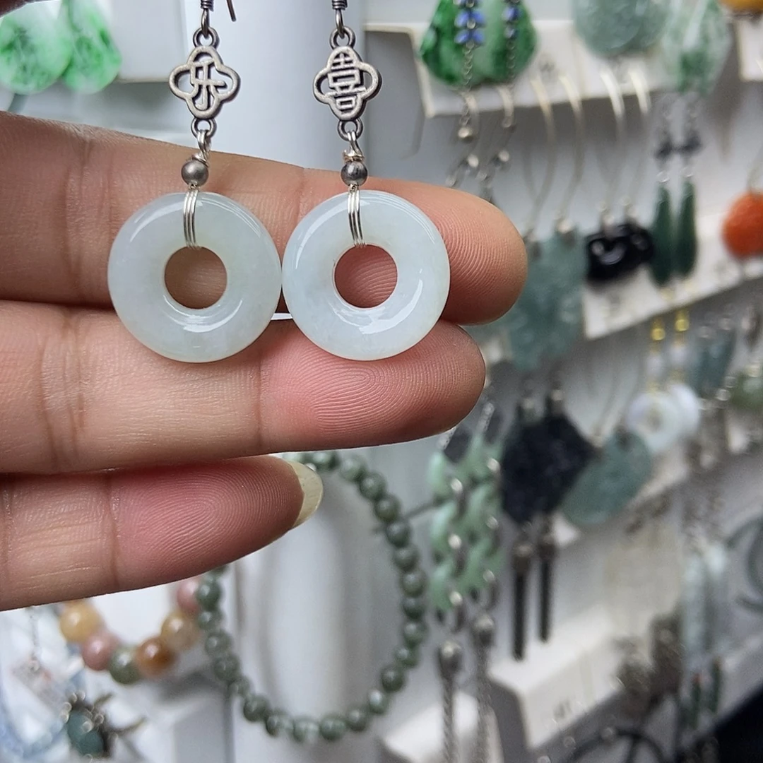 银S925镶嵌翡翠耳饰品质珠宝