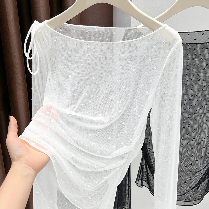 白色设计感爱心网纱上衣女秋季新款系带透视罩衫透气抽褶收腰T恤