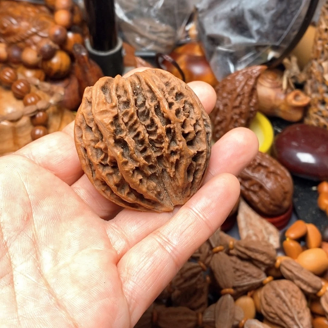 吊坠文玩核桃瑕疵68