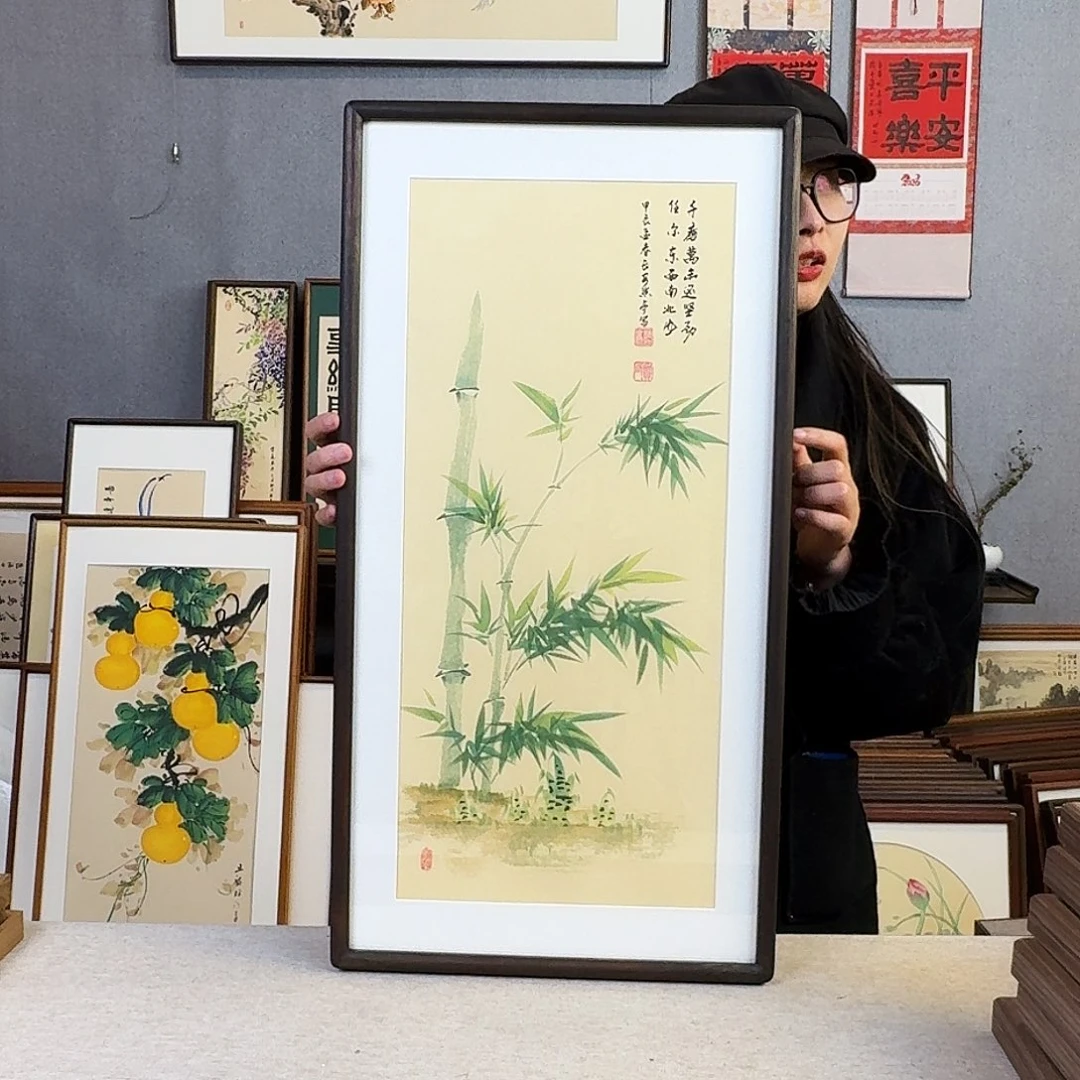 国画手绘带框尺寸： 36*69