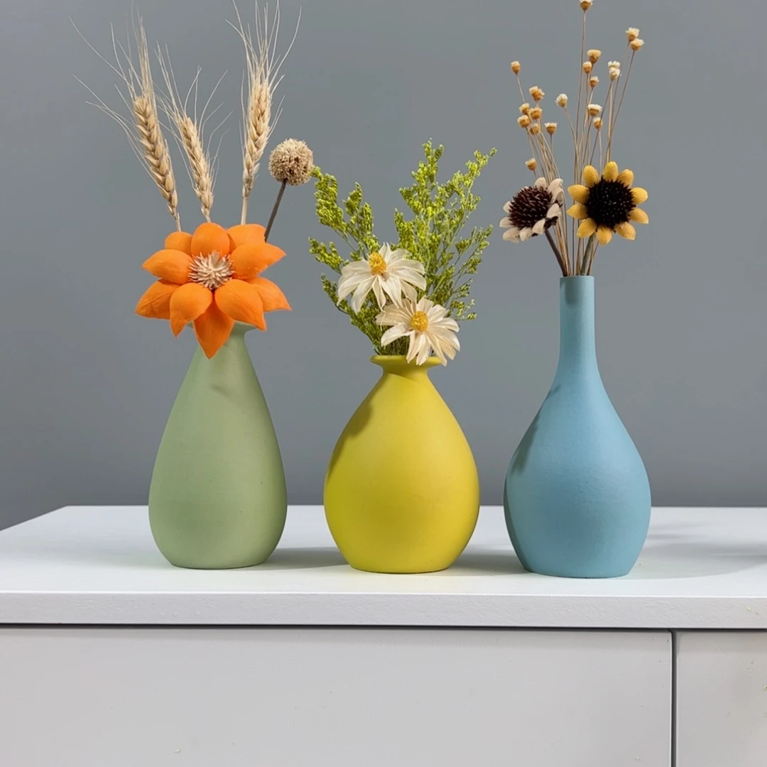 摆件陶瓷小花瓶摆件含花总高约20-30cm