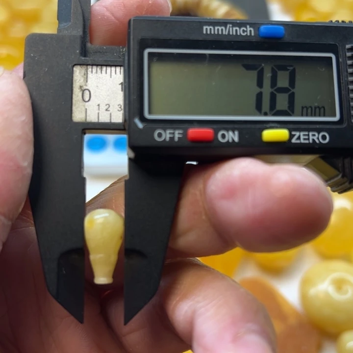 琥珀未镶嵌裸石原矿