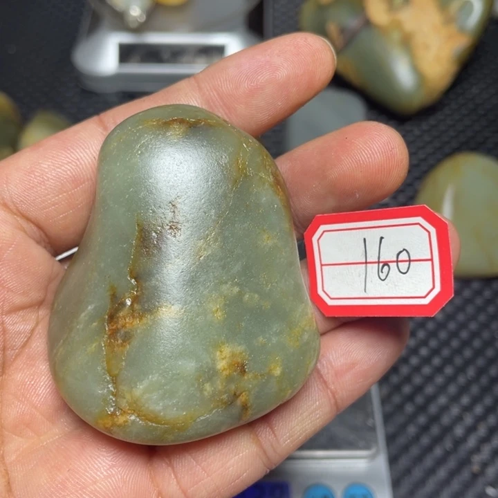 颈饰未镶嵌和田玉160