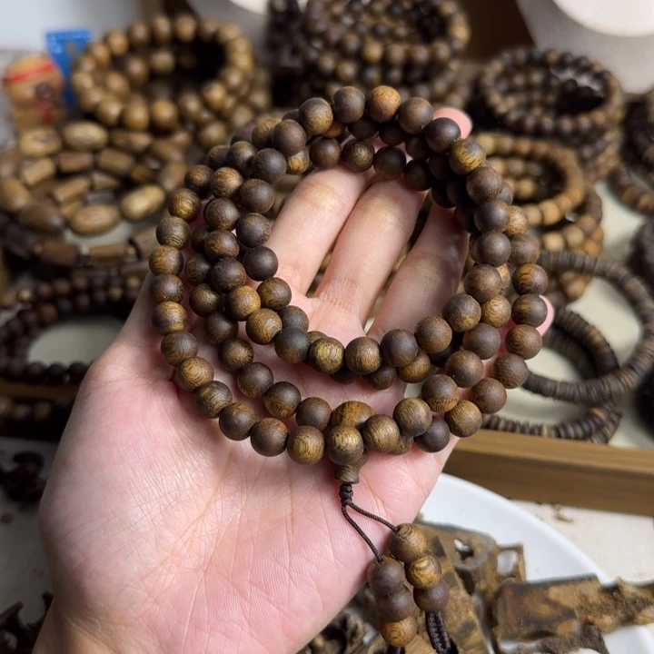 吃***胖沉香沉香碎屑奇楠沉香08圆珠多圈23克+