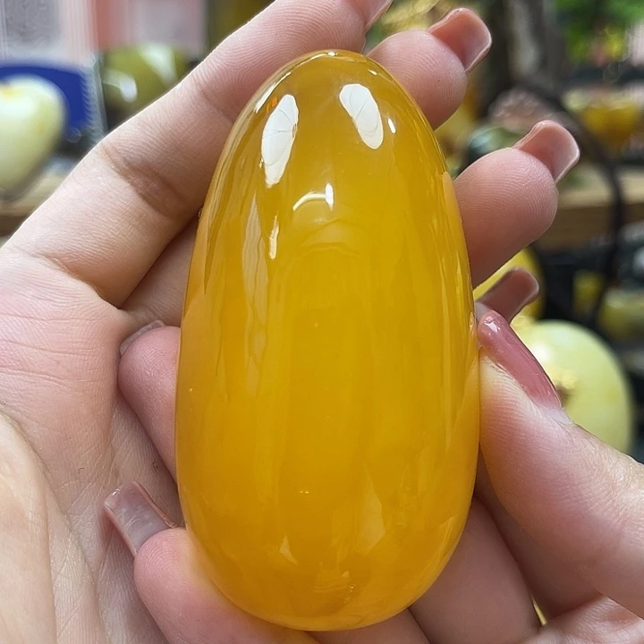 未镶嵌颈饰琥珀吊坠