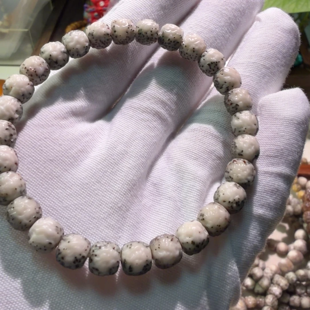 手串/手链橄榄核8×7半壁白 11号