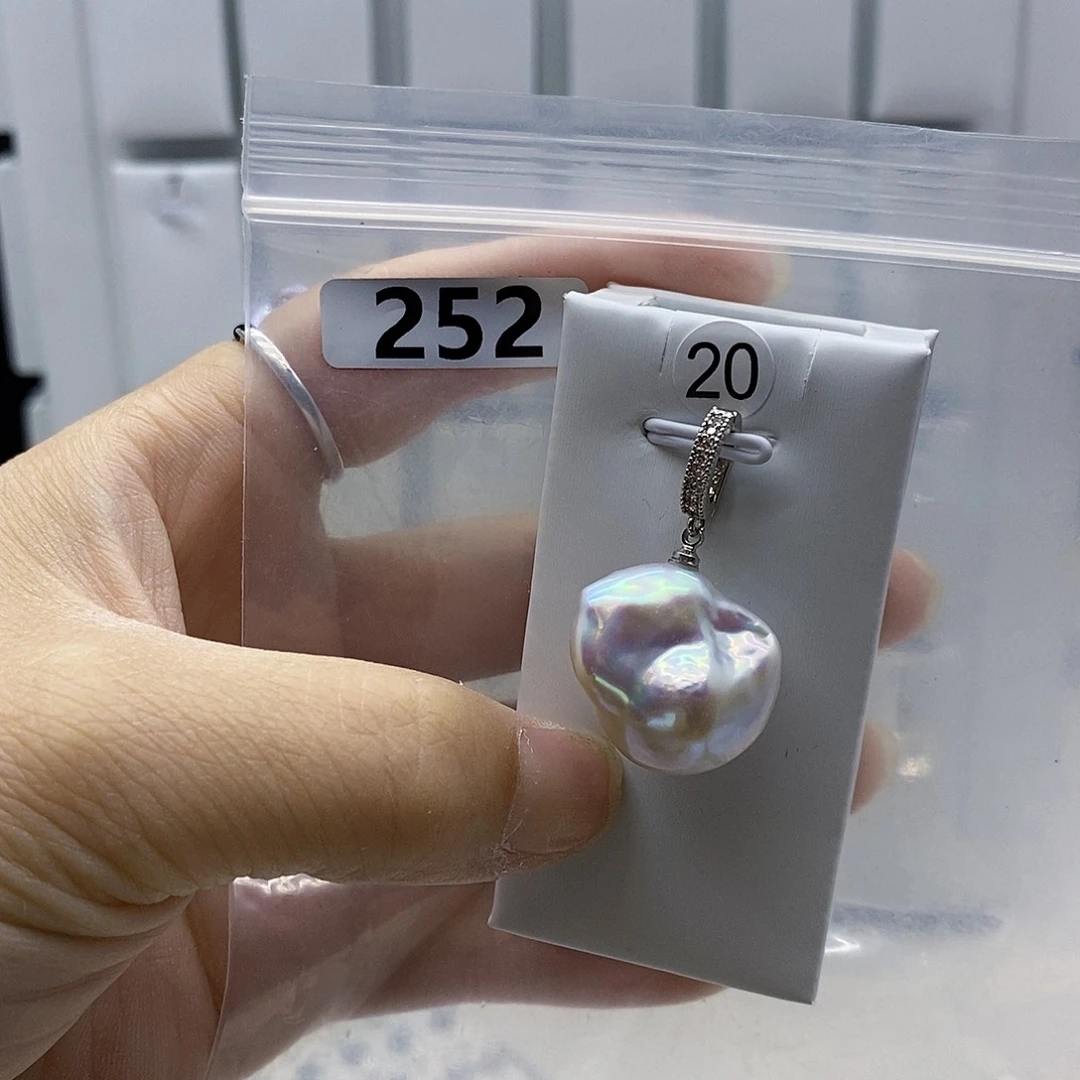 颈饰合金淡水珍珠