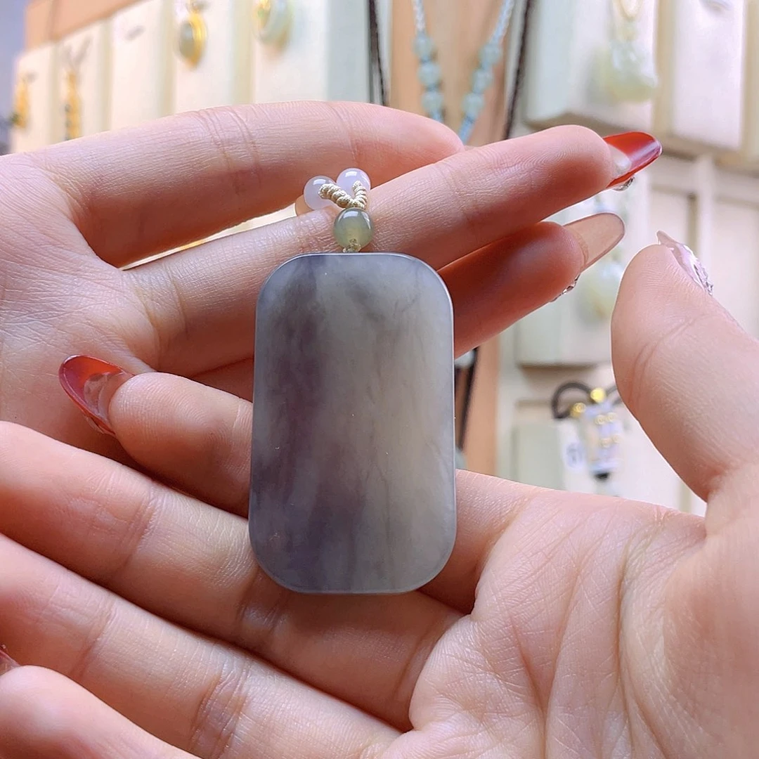 和田玉吊坠(赠链)未镶嵌植*