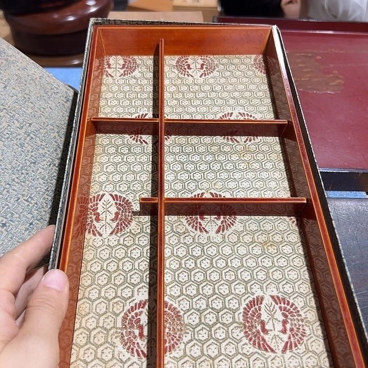 快来看看晚上加班