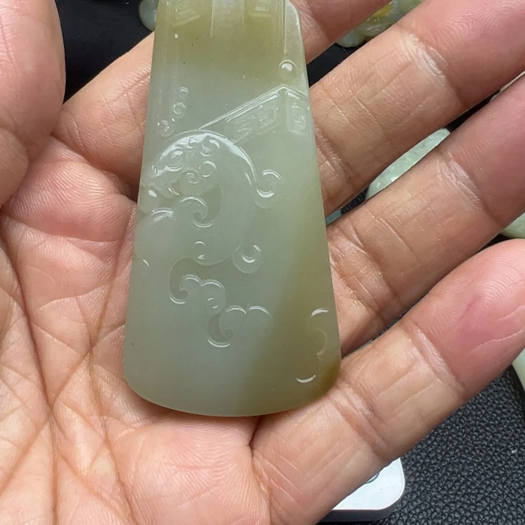 和田玉（糖玉）未镶嵌吊坠(不含链)