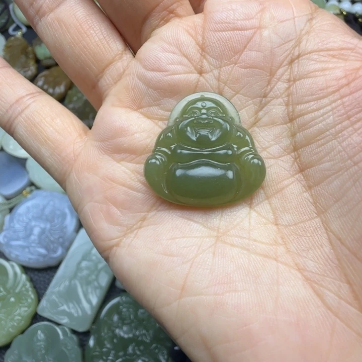 和田玉未镶嵌颈饰25佛公