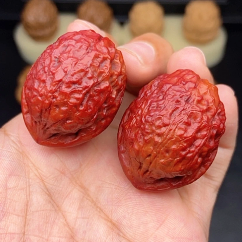 【闪购商品】文玩核桃把件35尺红彩蟒纹龙蛋