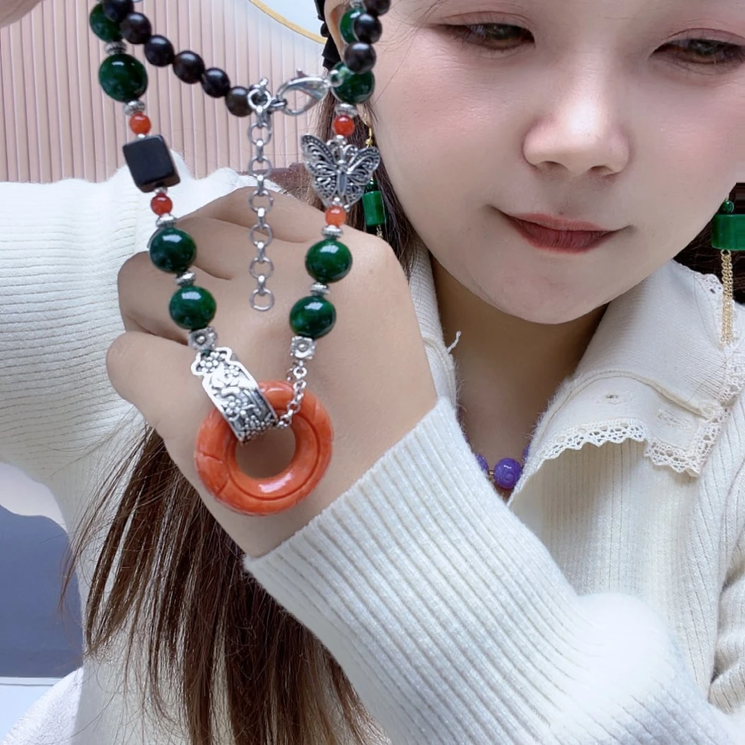 翡翠未镶嵌颈饰项链