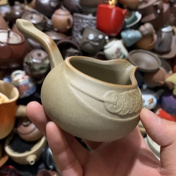 瓷片荷花的小秘密是的