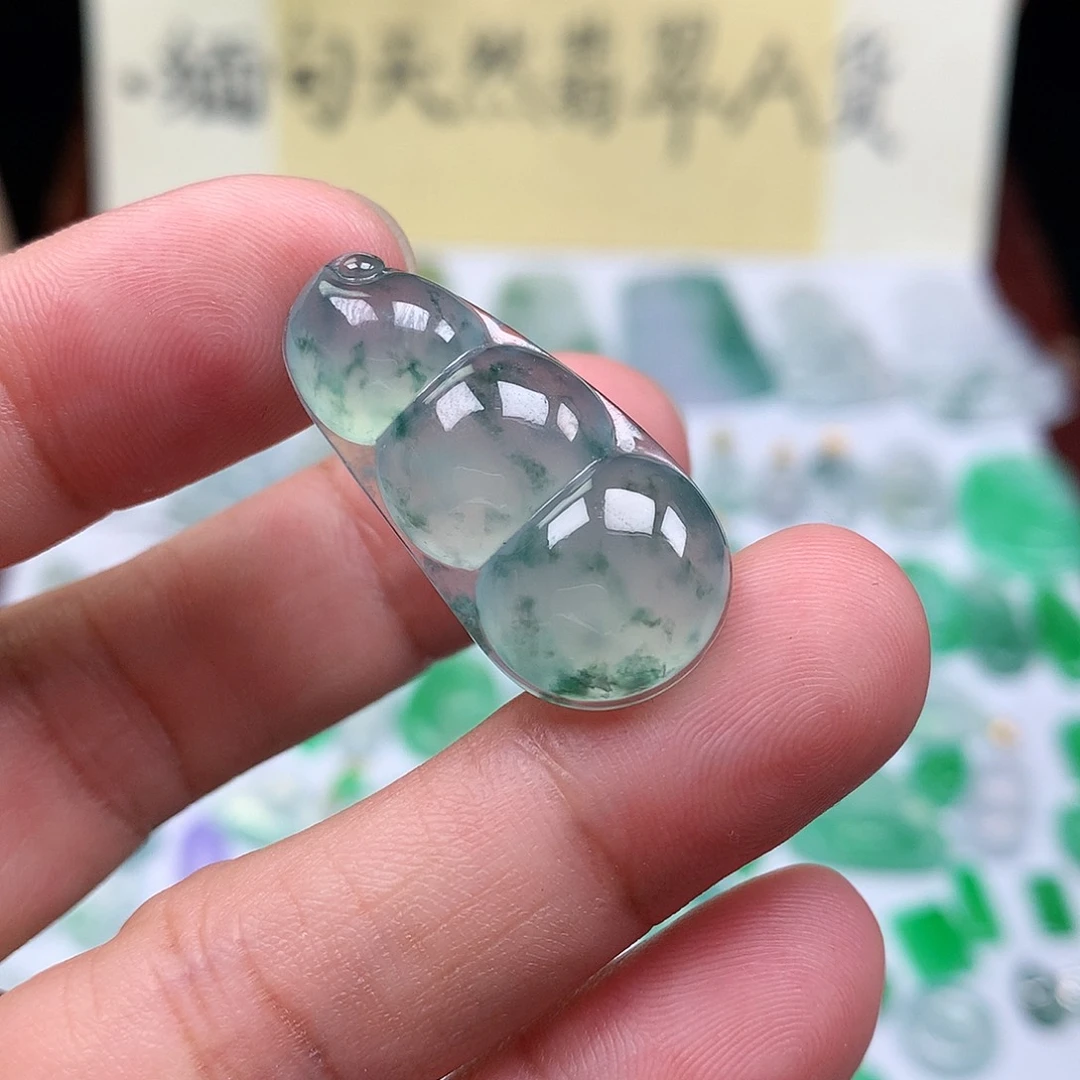 翡翠裸石缅甸天然A货翡翠冰种豆子