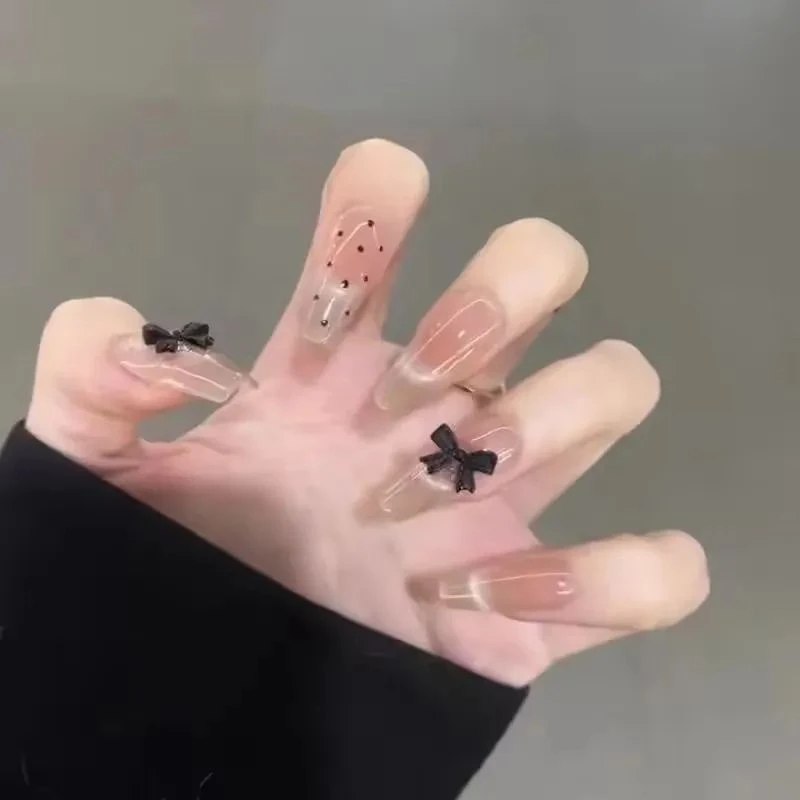法式公主蝴蝶猫眼显白温柔裸色贴片波点蝴蝶结气质纯手工穿戴美甲