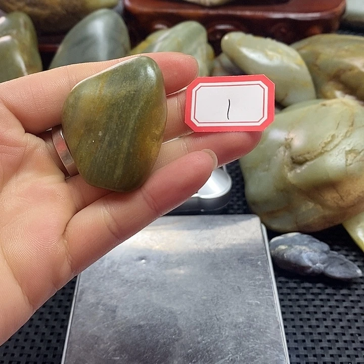 和田玉未镶嵌挂件1