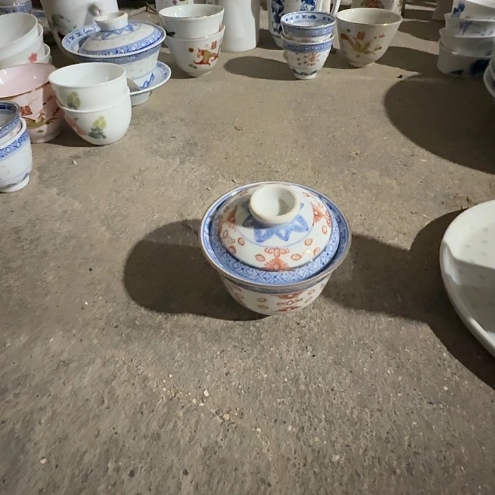 景德镇的陶瓷瓷器