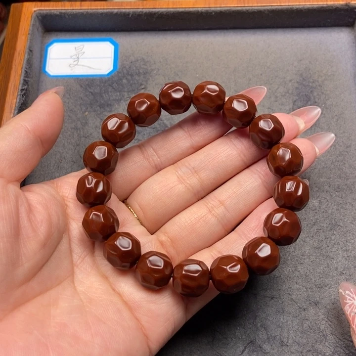 猴头核桃吊坠菩提