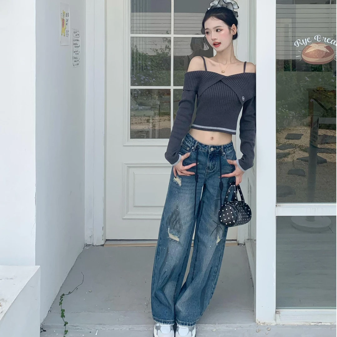 韩系辣妹一字肩长袖女早秋穿搭短款针织衫修身显瘦气质上衣设计感