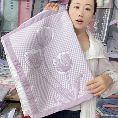 棉特价紫色郁金香