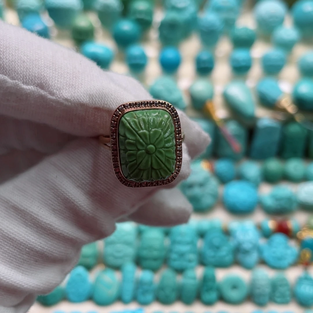 绿松石珠宝奇石18K金镶嵌