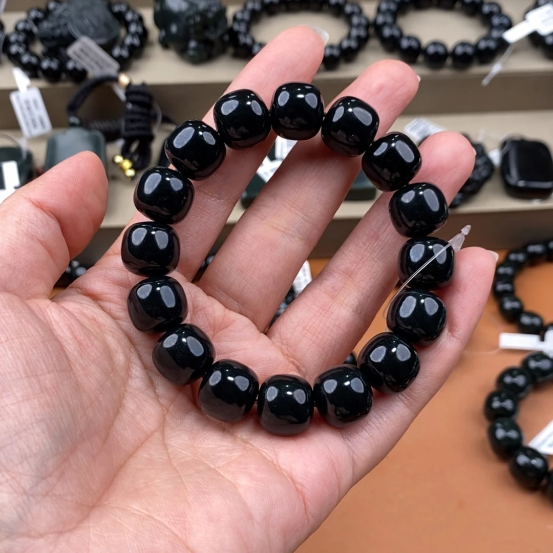 寧***遠和田玉未镶嵌手串