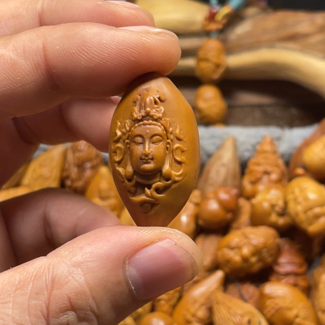 橄榄核手串/手链浮雕观音175
