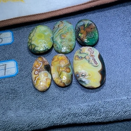 【闪购商品】未镶嵌玛瑙/玉髓珠宝奇石迷*瞪