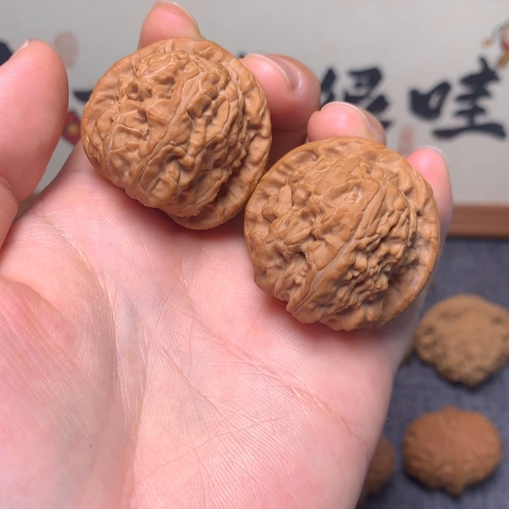 吊坠文玩核桃38白狮子