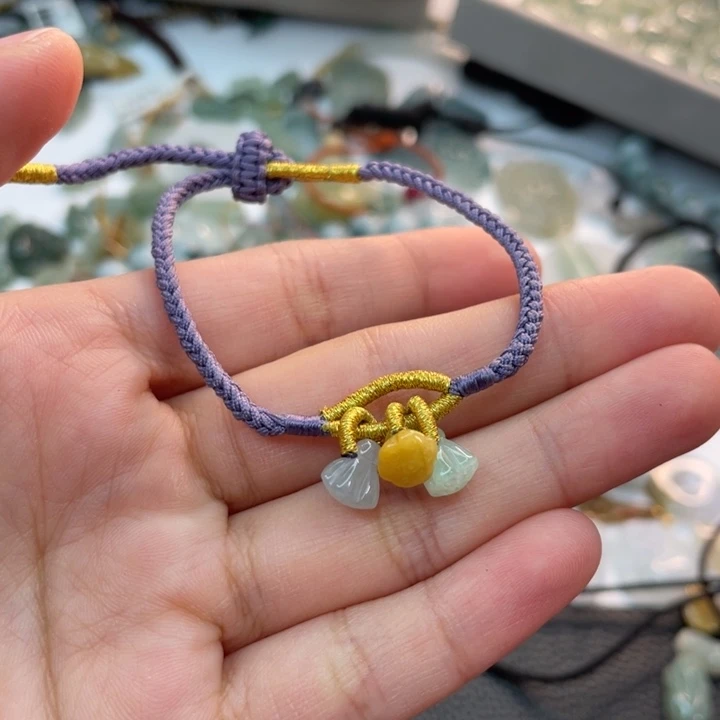 翡翠未镶嵌颈饰A货翡翠不退不换