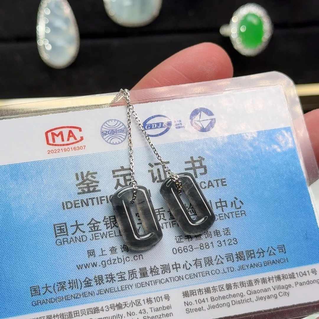 翡翠银S925镶嵌颈饰乌鸡种翡翠无事牌