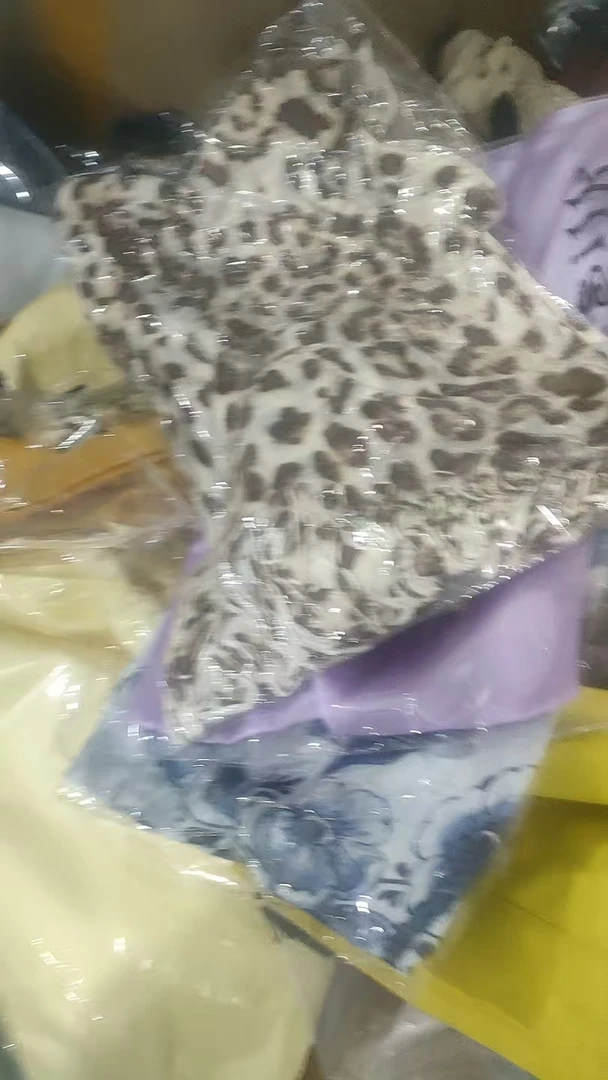 D2多色纱巾 发5条 福利纱巾围巾