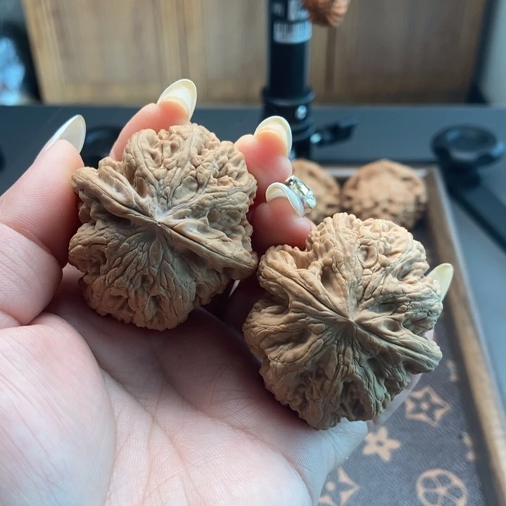 文玩核桃吊坠全品大粗筋45尺寸