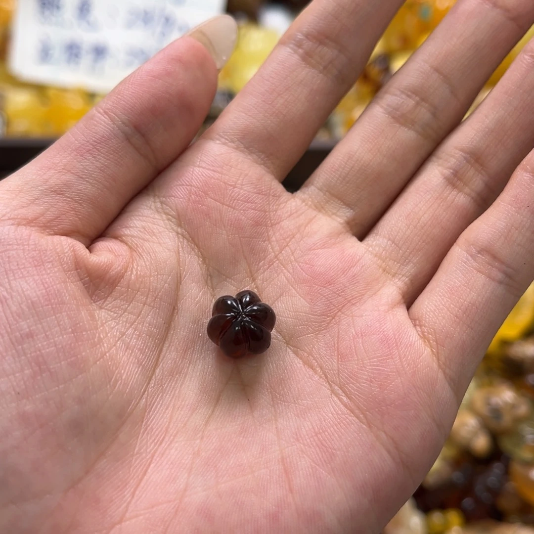 *****琥珀未镶嵌裸石天然琥珀