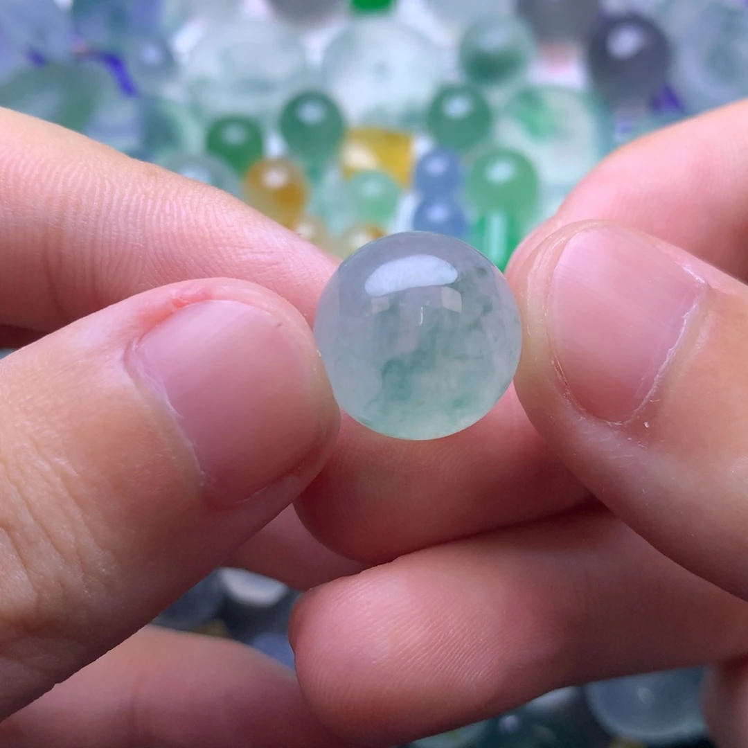 d***生定制翡翠未镶嵌珠子