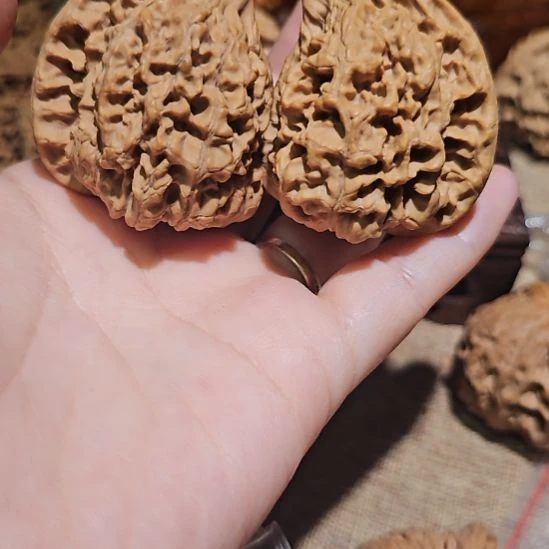 金***子吊坠文玩核桃45半壁江山