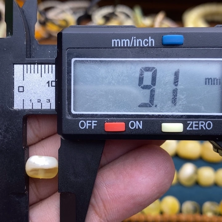 琥珀未镶嵌裸石13号9.1*6.1