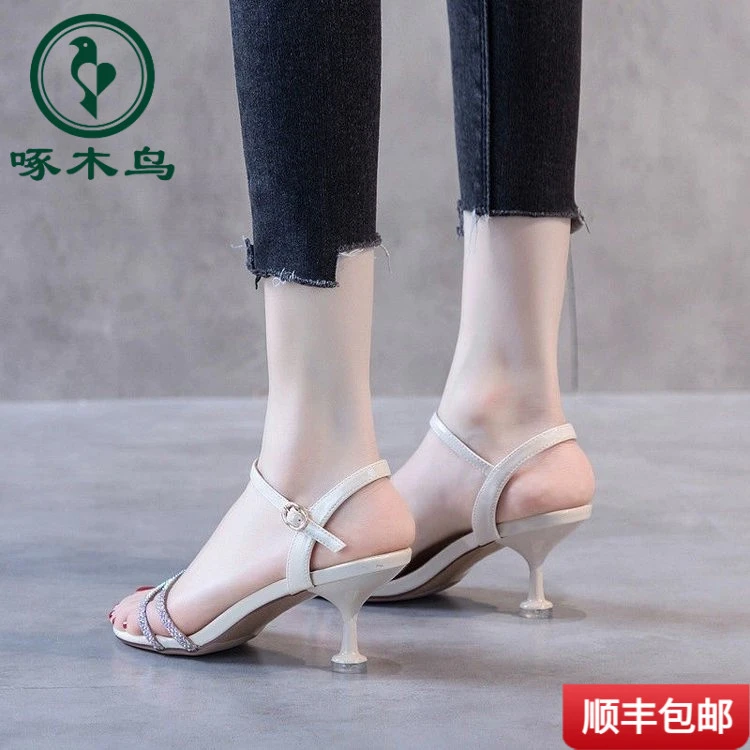 啄木鸟高跟凉鞋女2025年新款春夏季细跟小码33中跟水钻时装尖头女