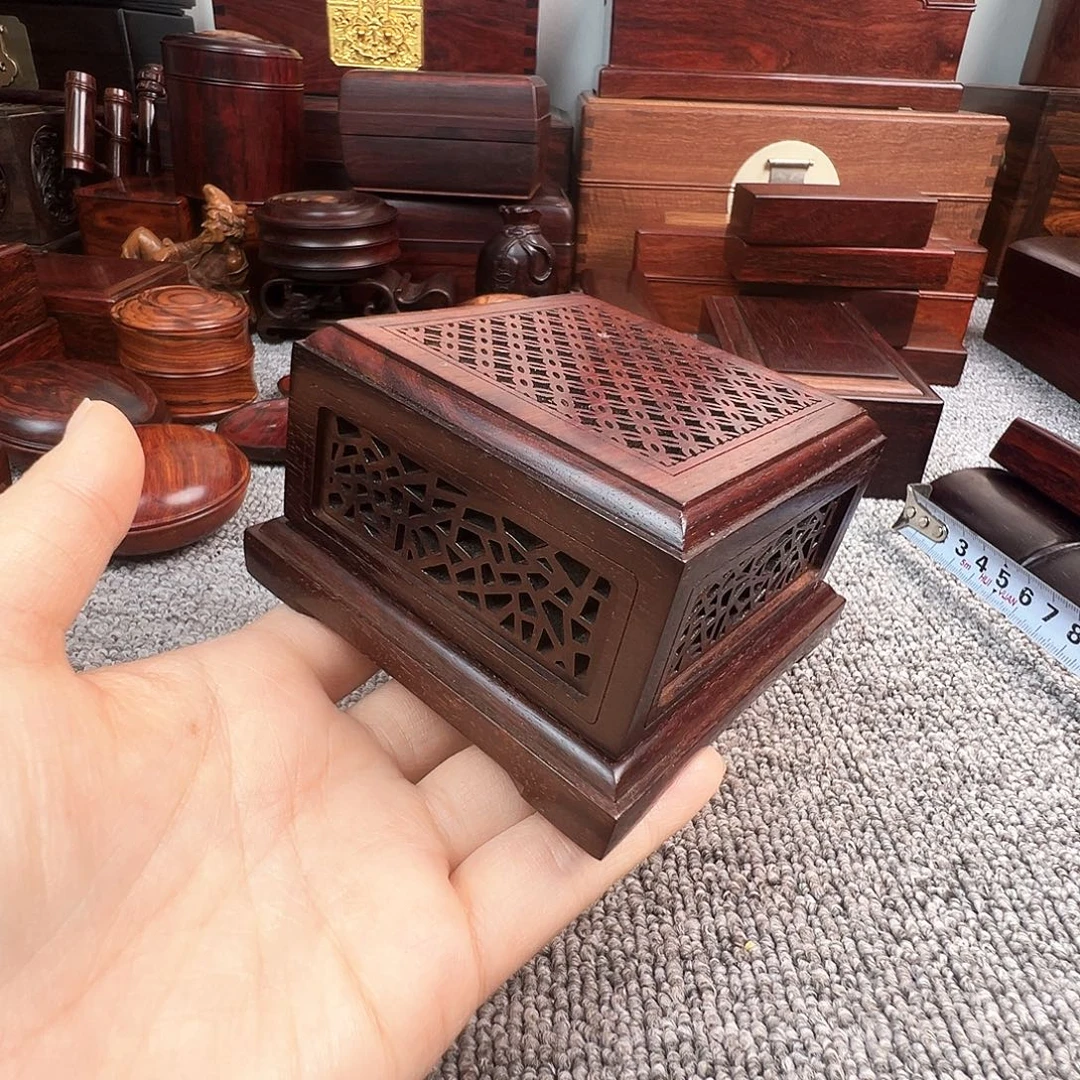檀香紫檀（小叶紫檀）香盒
